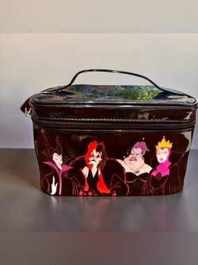 Wet & Wild Disney Villians Makeup Bag